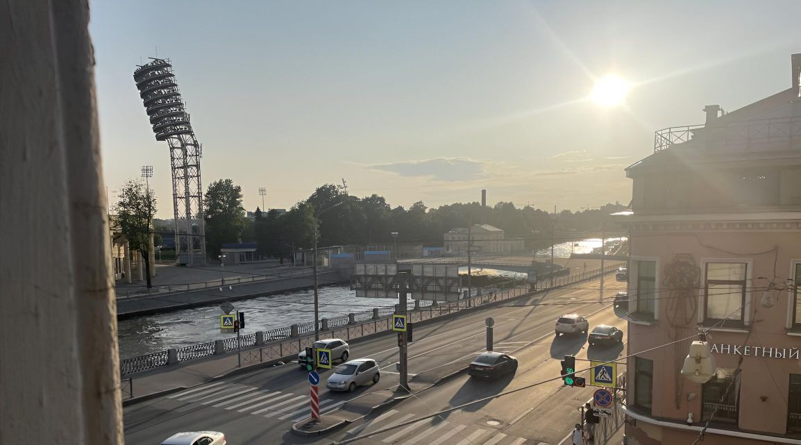 квартира г Санкт-Петербург метро Спортивная просп. Малый Петроградской стороны, 1/3 фото 9