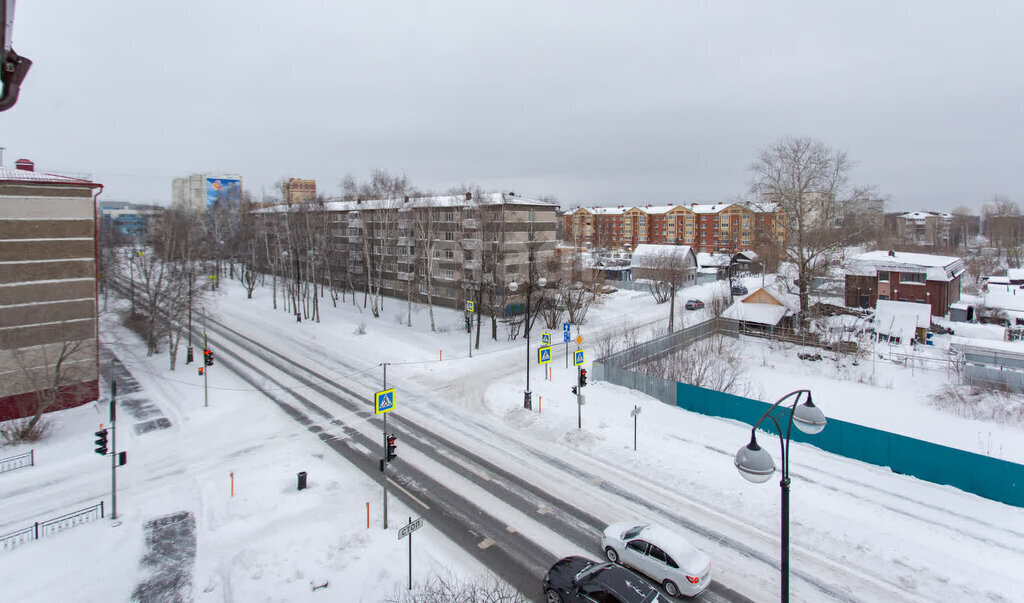 квартира г Тобольск ул Октябрьская 65 фото 7