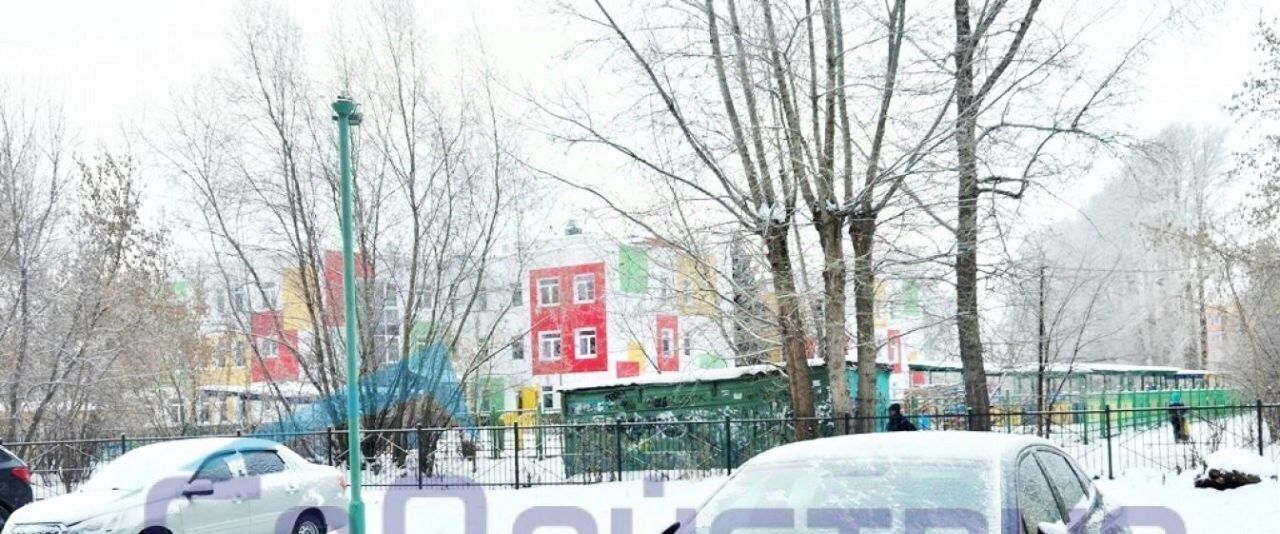 квартира г Омск р-н Центральный ул 4-я Челюскинцев 115к/1 пос. Амурский фото 19