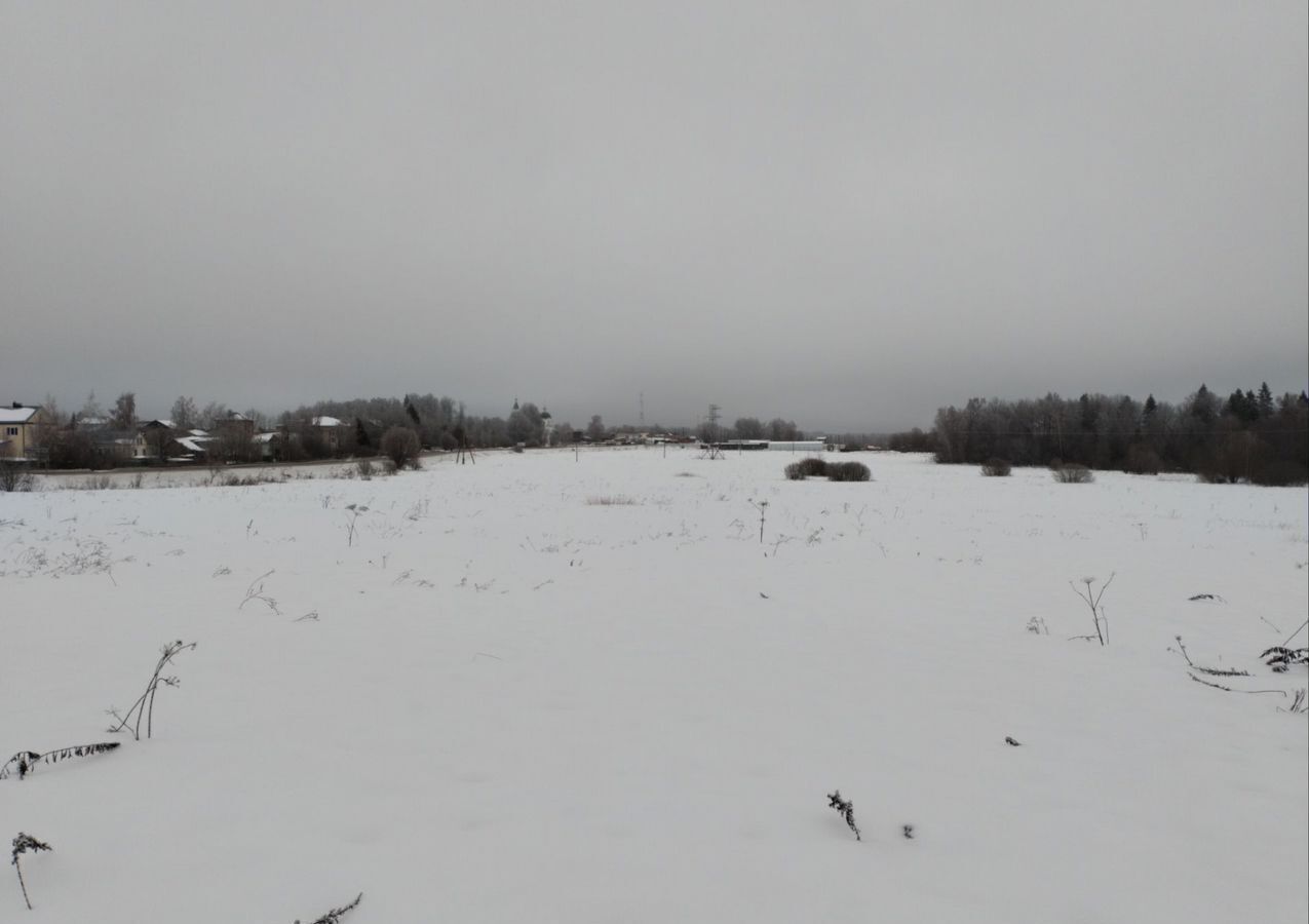 земля городской округ Рузский д Новорождествено 65 км, Новопетровское, Волоколамское шоссе фото 1