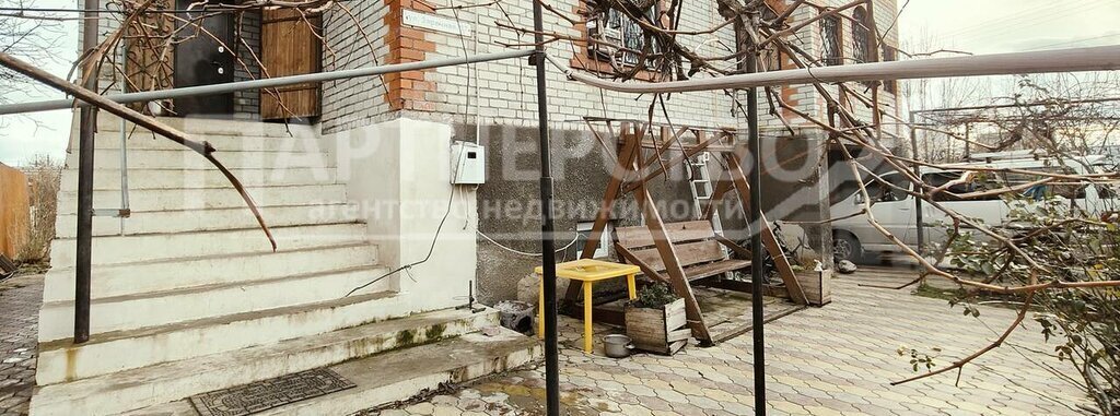 дом р-н Абинский ст-ца Холмская ул Заречная фото 3