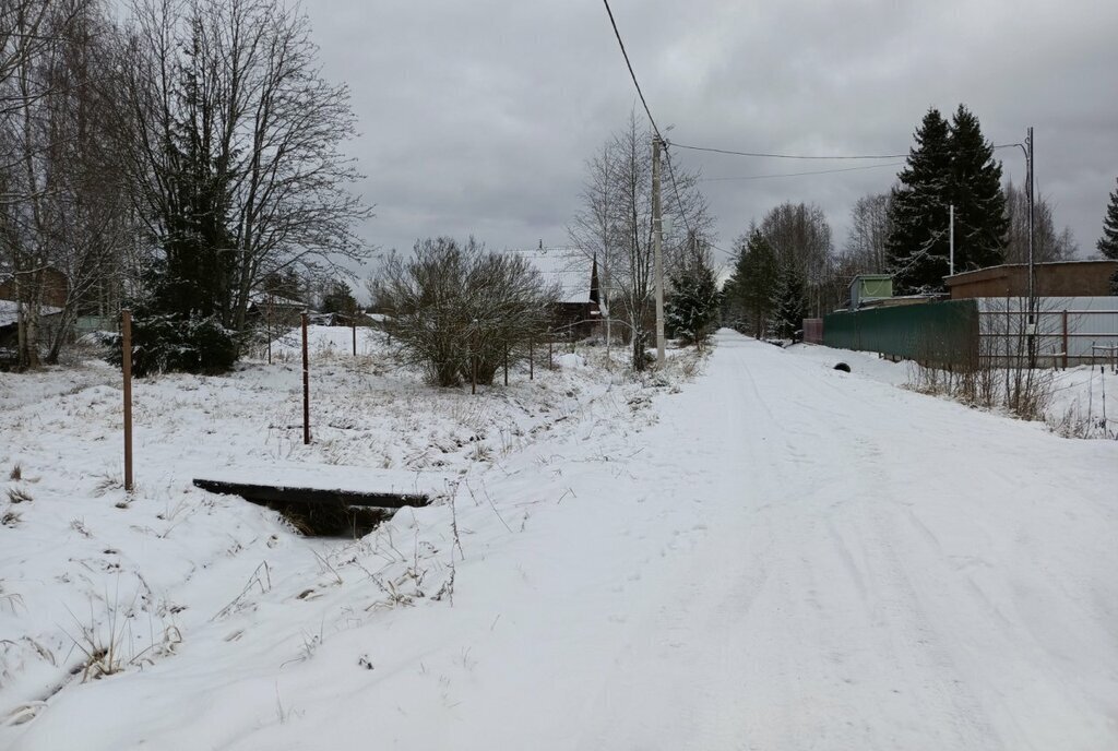 дом р-н Кировский Отрадненское городское поселение, ТВЛПХ Львовские Лужки, улица Святка, 8 фото 3