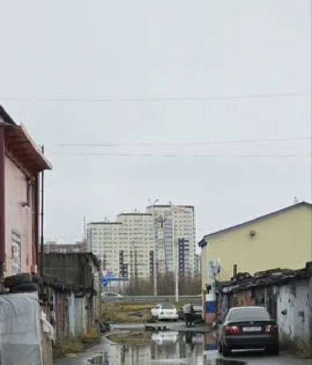 гараж г Сургут ул Заячий остров 3 фото 1