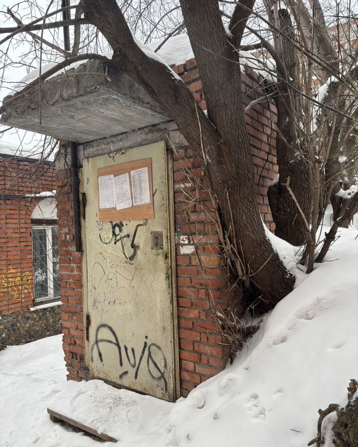 гараж г Томск р-н Кировский ул Советская 70 фото 1