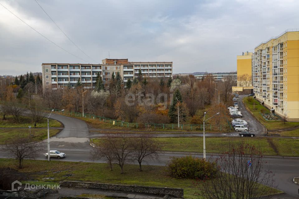 квартира г Новокузнецк р-н Новоильинский пр-кт Архитекторов 16 Кемеровская область — Кузбасс, Новокузнецкий городской округ фото 7