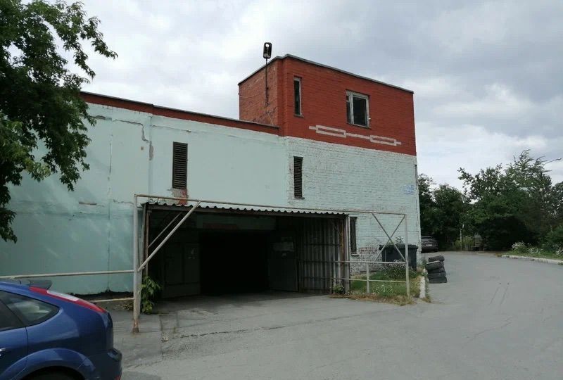 гараж г Екатеринбург р-н Верх-Исетский Уральская Заречный фото 1