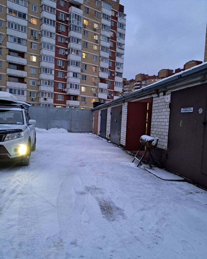 гараж городской округ Красногорск п Нахабино ул Братьев Волковых г. о. Красногорск, Нахабино фото 12