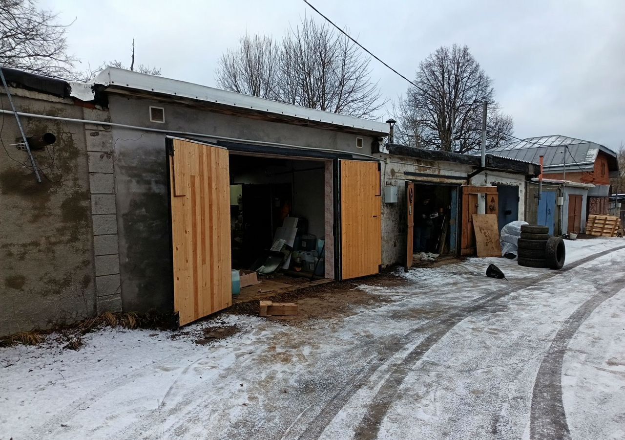 гараж городской округ Домодедово пос. Государственного племенного завода Константиново, ул. Гагарина, 141 фото 2