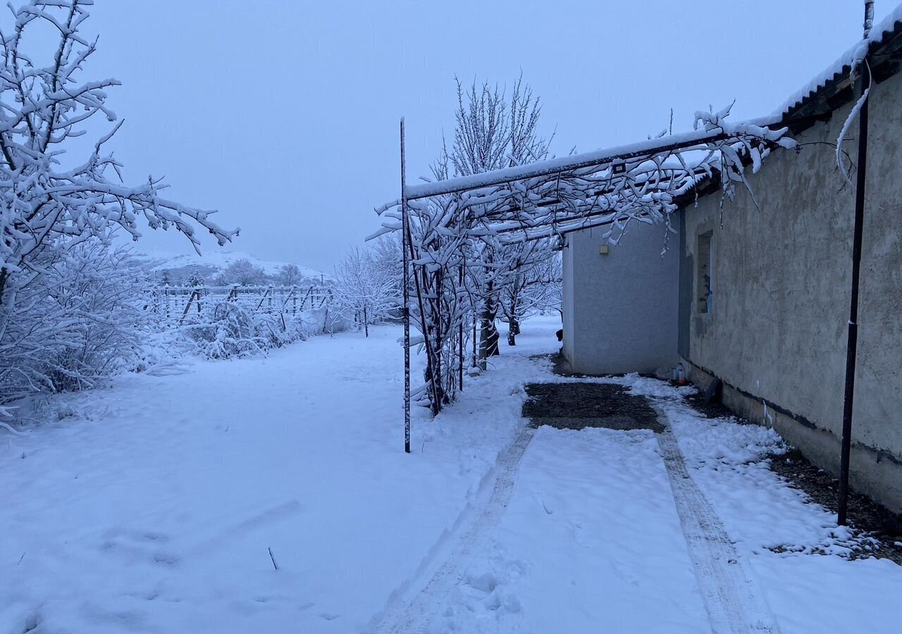 дом р-н Белогорский с Чернополье ул Виноградная Чернопольское сельское поселение, Белогорск фото 3