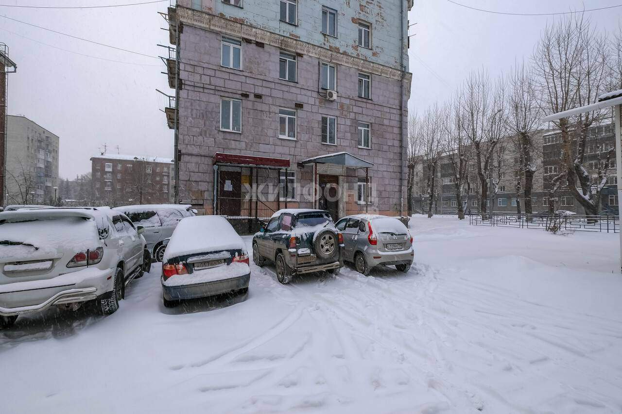 комната г Новосибирск р-н Дзержинский пр-кт Дзержинского 18 Берёзовая роща фото 18