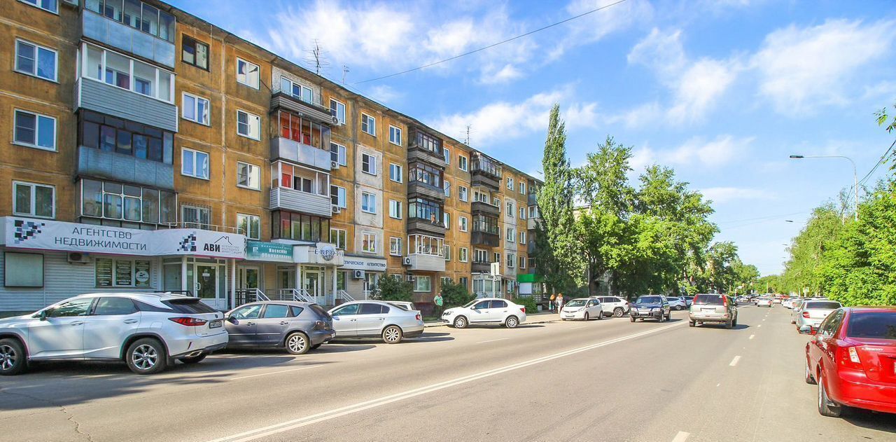 квартира г Барнаул р-н Октябрьский ул Молодежная 16 фото 30