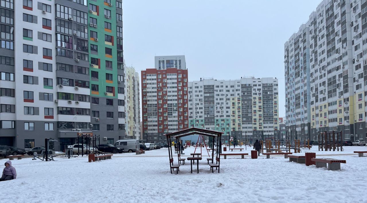 квартира г Оренбург р-н Ленинский Северо-Восточный ул Саморядова жилрайон, 19А мкр фото 1