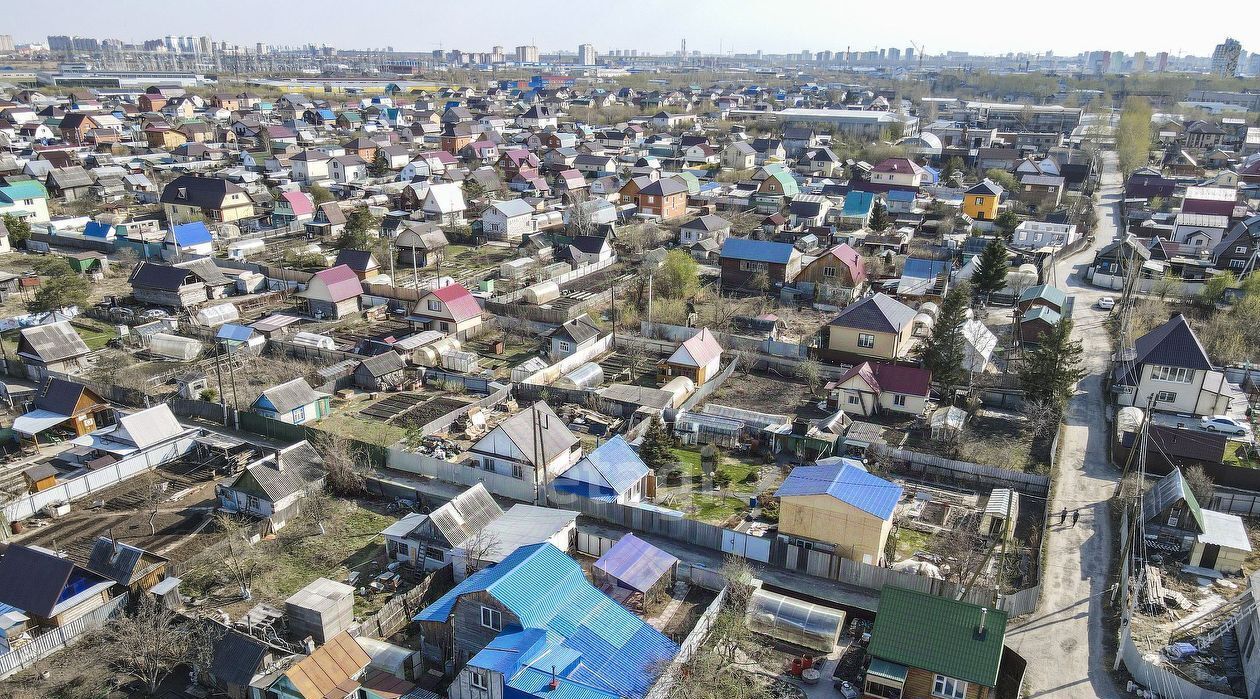 дом г Тюмень р-н Центральный ул. Розовая фото 37