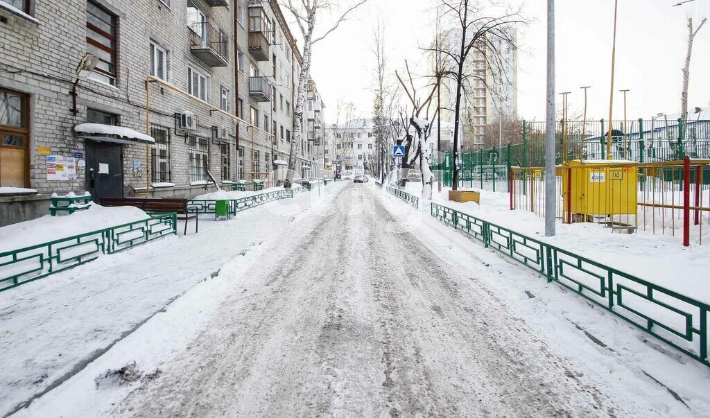 квартира г Тюмень ул Мельникайте 90а Ленинский административный округ фото 15