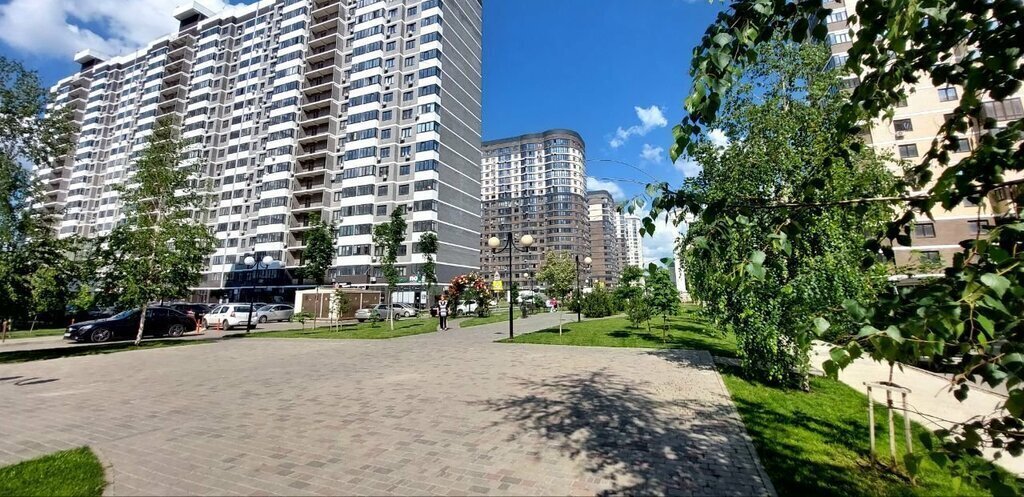 квартира г Краснодар б-р Адмиралтейский 3к/3 фото 1