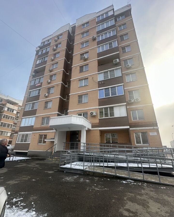 квартира г Краснодар р-н Прикубанский ул им. Героя Хабибуллина 11 фото 15