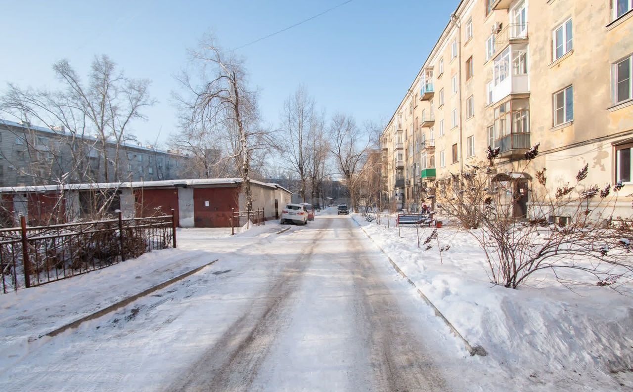 квартира г Новокузнецк р-н Центральный ул Суворова 4 Кемеровская обл. - Кузбасс фото 20