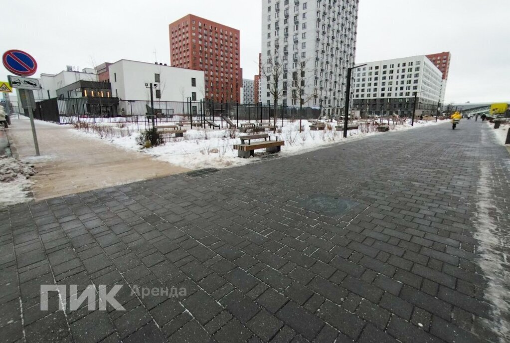 квартира г Москва метро Коммунарка ТиНАО Филатов Луг, Красулинская улица, 19 фото 18