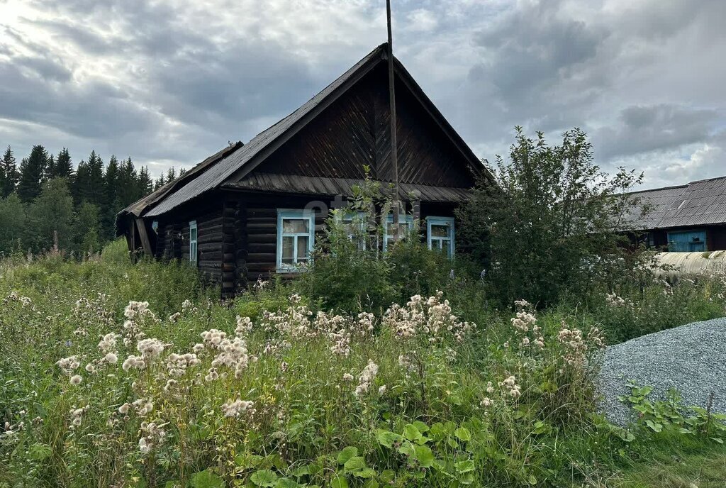 дом р-н Верхнесалдинский п Басьяновский фото 1