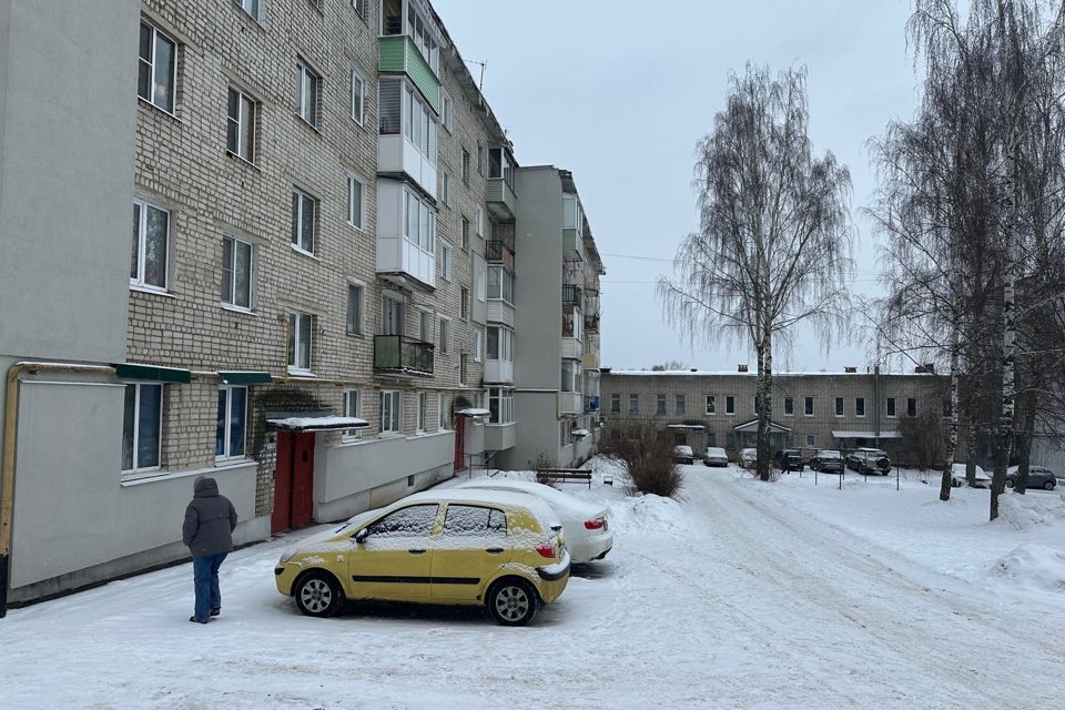 квартира р-н Кольчугинский г Кольчугино ул 50 лет Октября 30 городское поселение Кольчугино фото 3