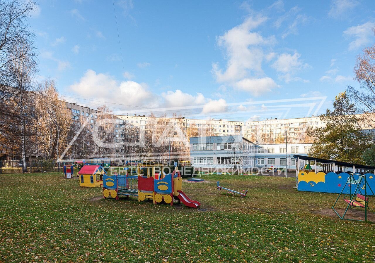 квартира г Санкт-Петербург метро Проспект Большевиков ул Хасанская 26к/1 округ Пороховые фото 15