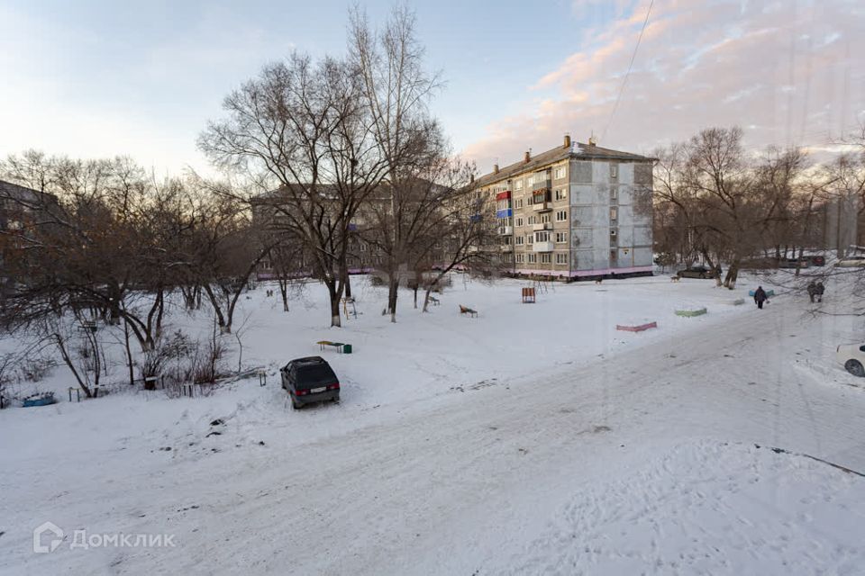 квартира г Новокузнецк р-н Орджоникидзевский Кемеровская область — Кузбасс, Олеко Дундича, 9, Новокузнецкий городской округ фото 4