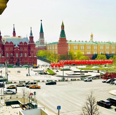 метро Охотный Ряд ул Тверская 4 фото