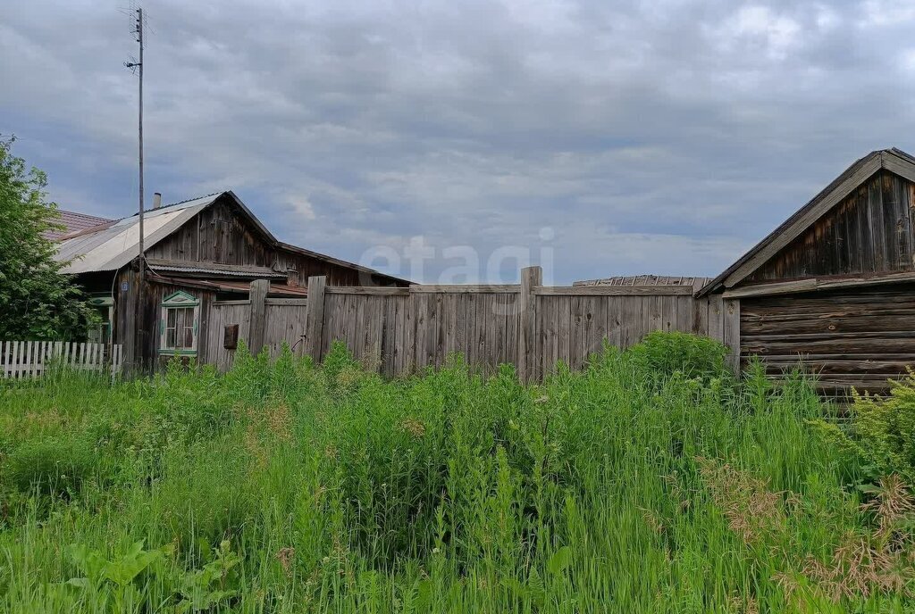 дом р-н Ярковский с Покровское ул Комсомольская фото 3