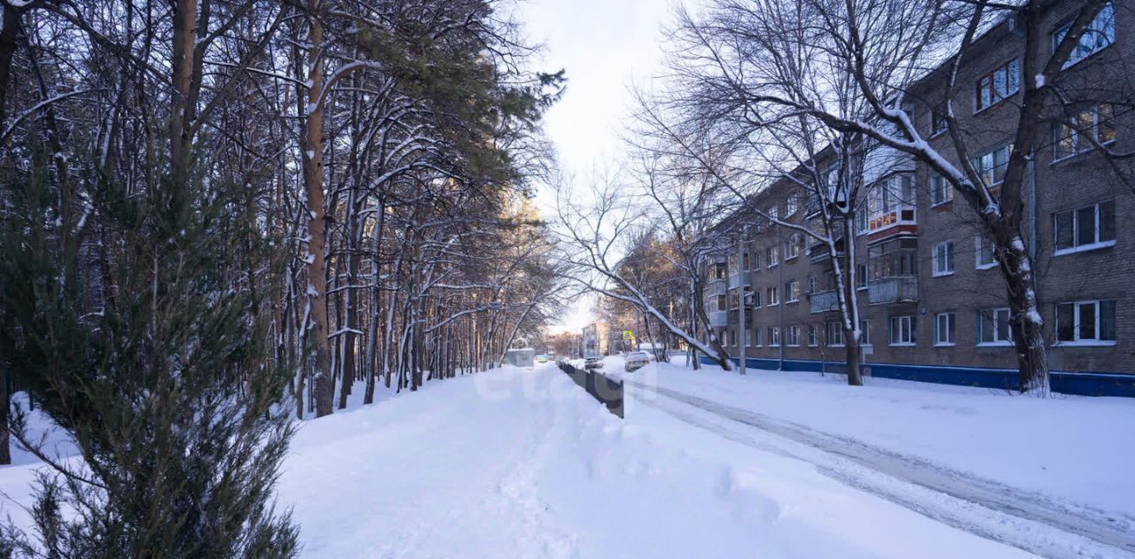 квартира г Уфа р-н Орджоникидзевский пр-кт Октября 107/2 фото 6