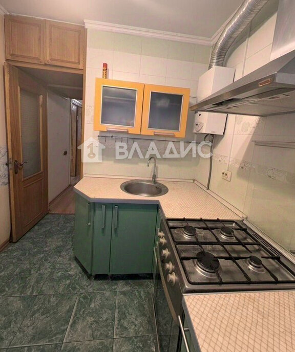 квартира г Белгород ул 5 Августа 14 фото 16