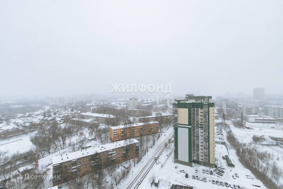 квартира г Новосибирск р-н Дзержинский ул Есенина 12/1 Новосибирск городской округ фото 4