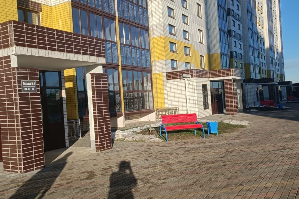 квартира г Омск Омск городской округ, посёлок Биофабрика, 18 фото 1