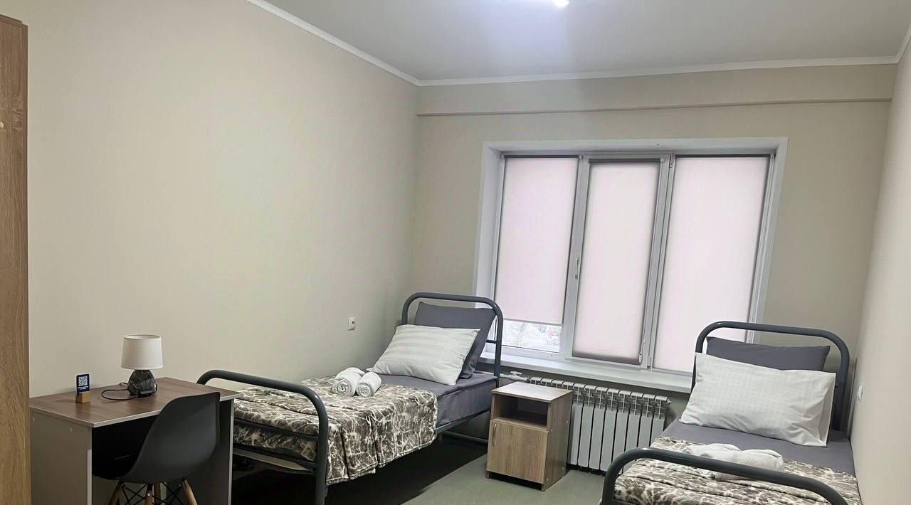 комната г Набережные Челны р-н Комсомольский 10-й комплекс ГЭС 36 фото 1