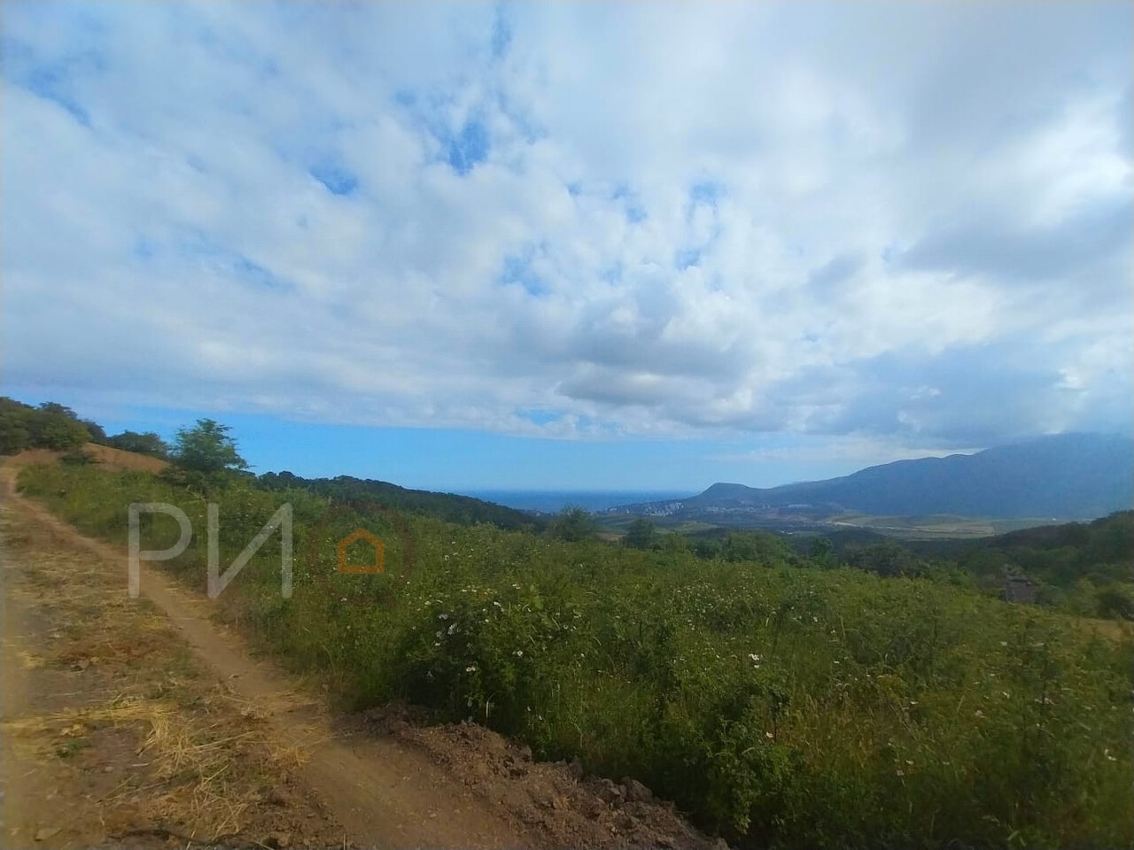 земля г Алушта Ай-Серез ул фото 5