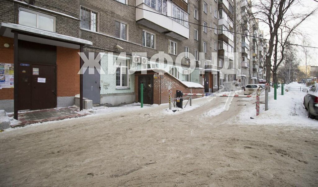 квартира г Новосибирск метро Площадь Гарина-Михайловского Вокзальная магистраль, 11 фото 12