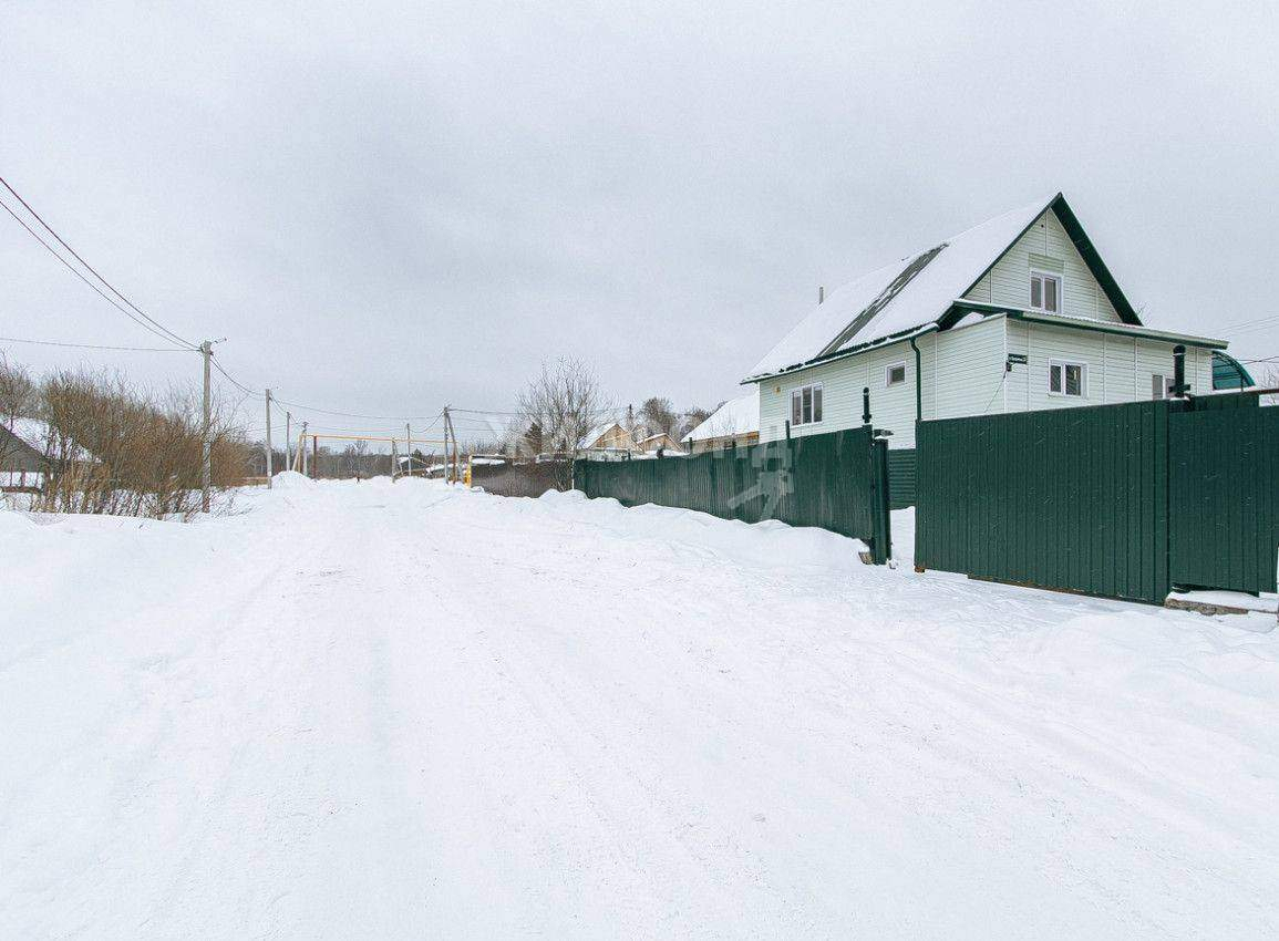 дом г Новосибирск р-н Дзержинский ул Праздничная Золотая нива фото 1