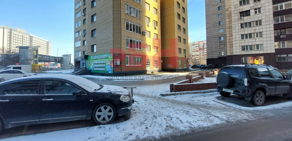 торговое помещение г Тюмень ул Мельникайте 125а фото 3