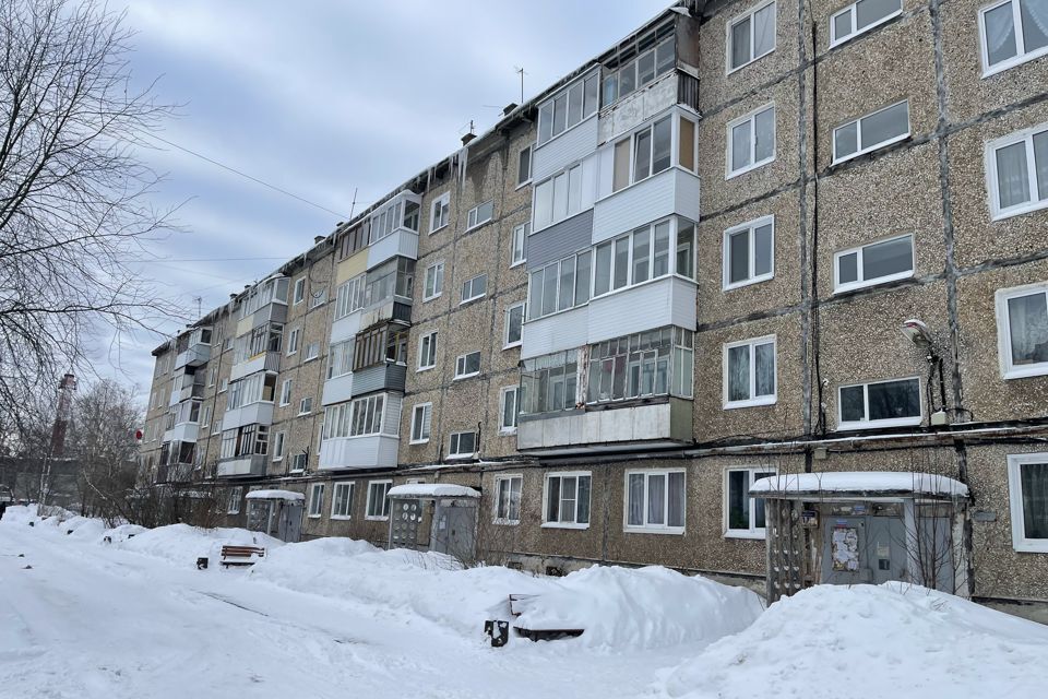 комната г Пермь Пермь городской округ, Адмирала Старикова, 11 фото 1