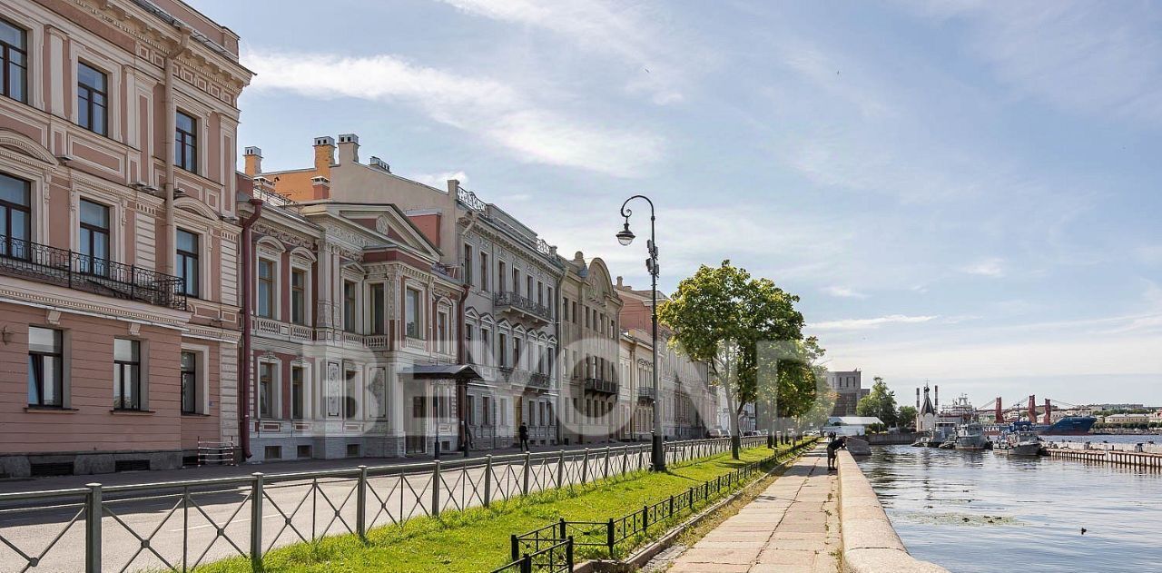 дом г Санкт-Петербург метро Василеостровская наб Английская 60 фото 2