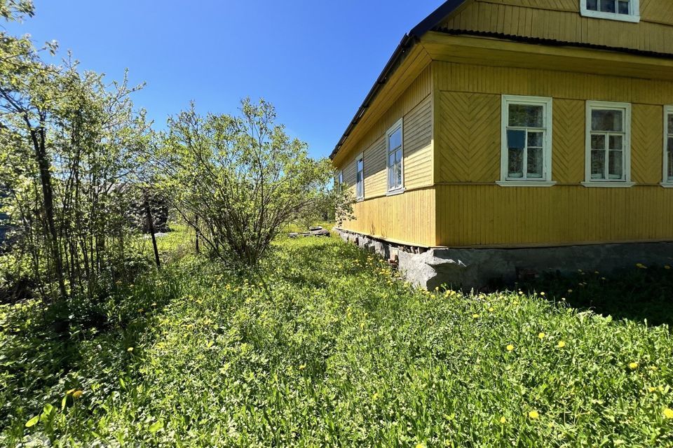 дом р-н Тосненский Привокзальная площадь Ульяновка, Юного Ленинца, 10 фото 2