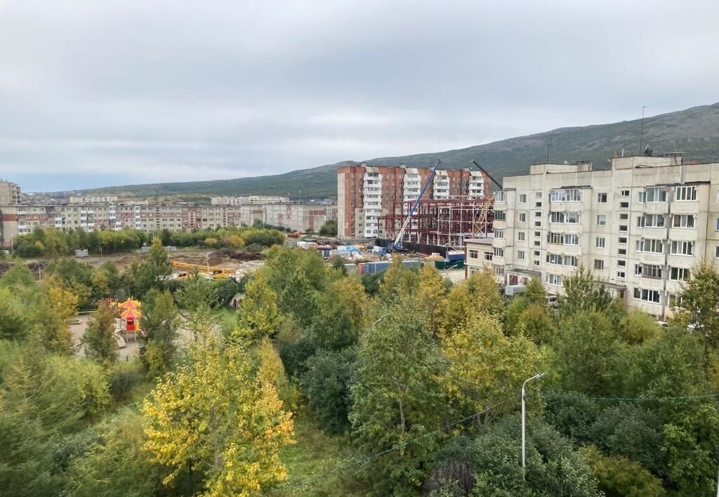 квартира г Магадан ул Набережная реки Магаданки 75к/2 фото 3