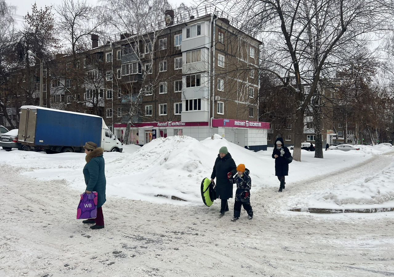 торговое помещение г Уфа р-н Калининский ул Орджоникидзе 7 фото 1