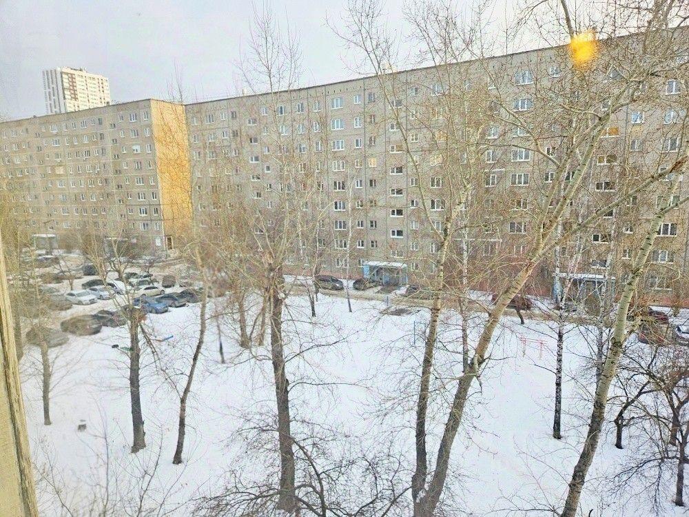 квартира г Екатеринбург р-н Верх-Исетский улица Металлургов, 32 фото 9