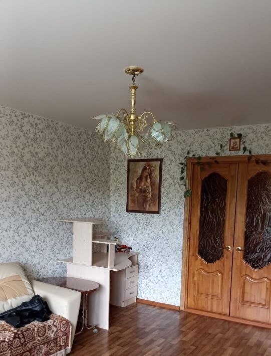квартира г Саратов п Шарковка р-н Заводской 3 фото 7