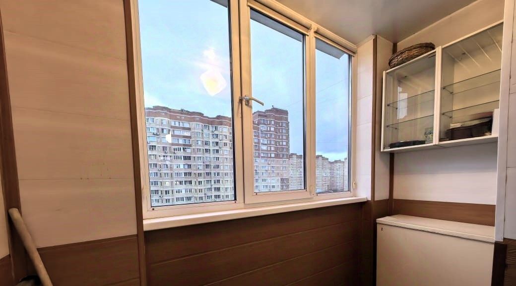 квартира г Москва метро Рассказовка Московский г., 3-й мкр, 9 фото 2