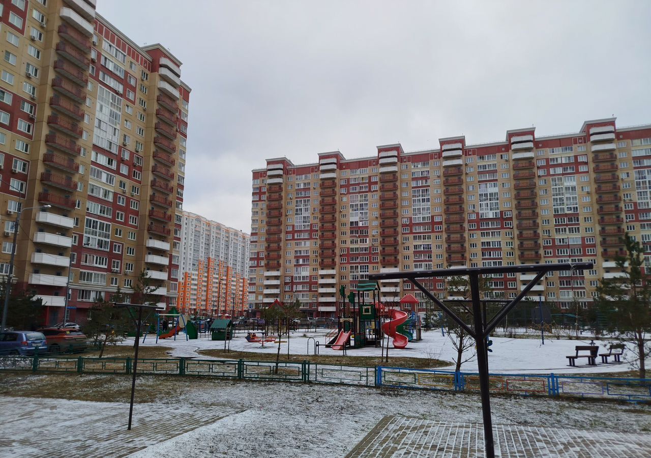 квартира городской округ Ленинский рп Дрожжино ш Новое 8к/2 Москва, Бутово фото 2