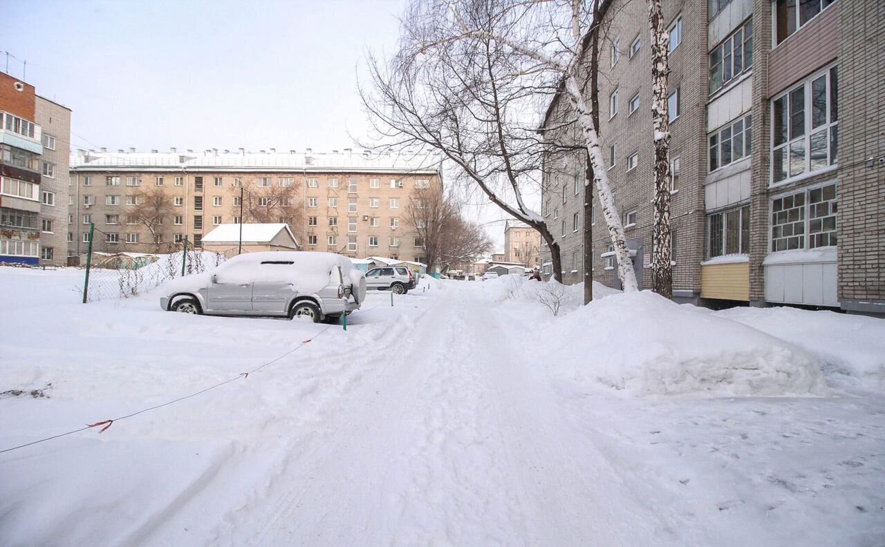 квартира г Барнаул р-н Октябрьский ул Горно-Алтайская 16а мкр-н Западный фото 25