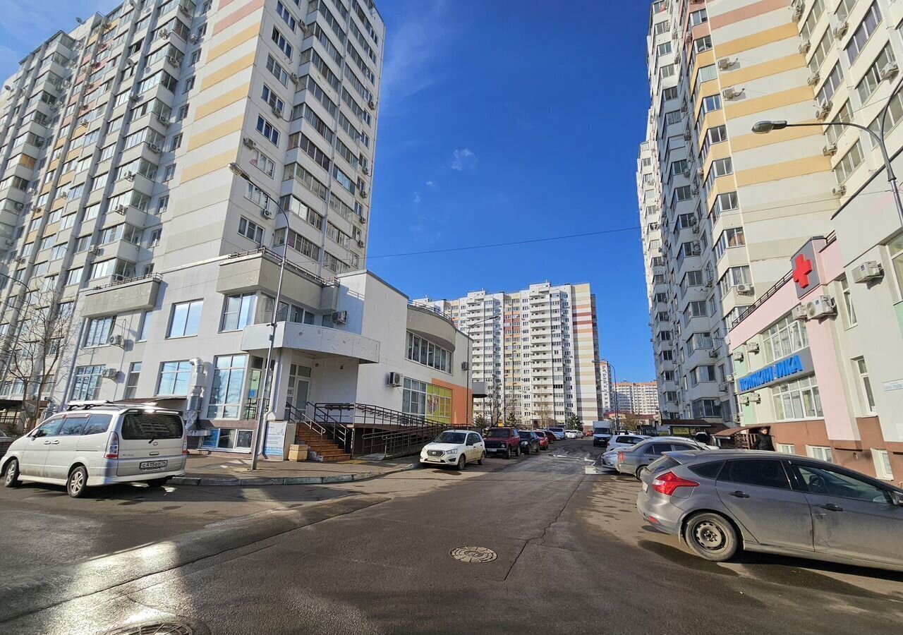 офис г Краснодар р-н Прикубанский ул им. Генерала Трошева Г.Н. 39 фото 1