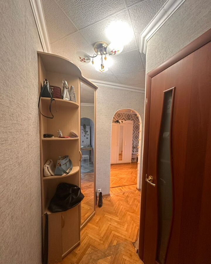 квартира г Москва метро Молодежная ул Бобруйская 4к/2 фото 2