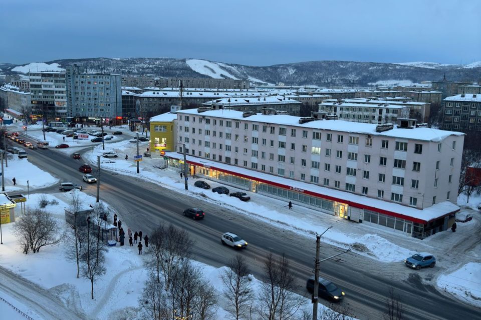 квартира г Мурманск р-н Ленинский пр-кт Героев-североморцев 48 Мурманск городской округ фото 3